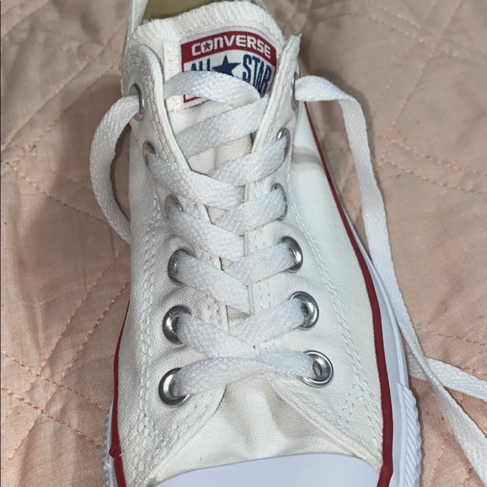 White Converse - Picture 2 of 5